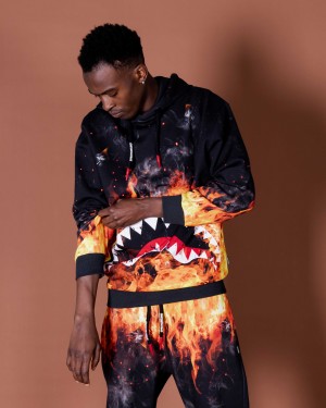 Φουτερ με Κουκουλα ανδρικα Sprayground Shark On Fire μαυρα | 3645RZUAT